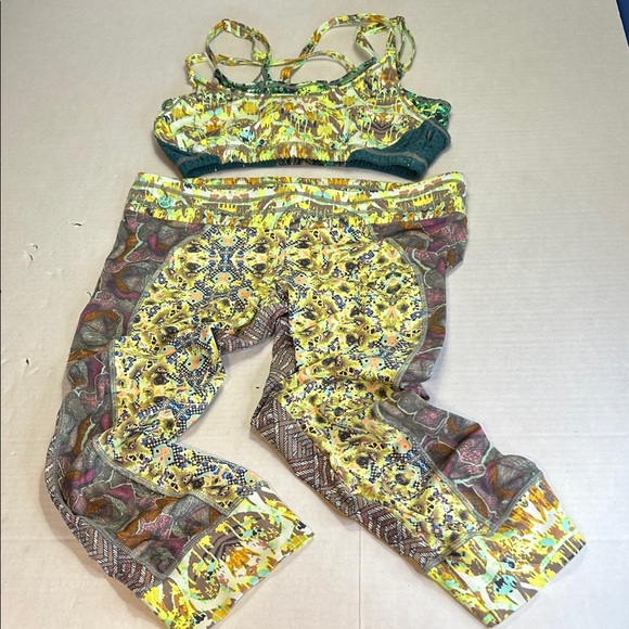 MAAJI WOMENS COLORFUL YOGA TOP AND LEGGINGS SET SZ S - Picture 1 of 16